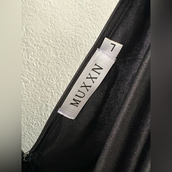 MUXXN Women's Elegant 1930s Mermaid Sleeveless Formal black Evening Dress size L - Picture 5 of 9